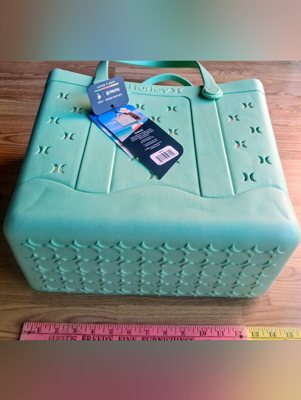 NWT Hurley Beach Tote. Pastel Green, Super Nice - Picture 5 of 13